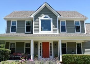 Champion Siding TV Spot, 'Transform Your Home: 30% off Your Project ...